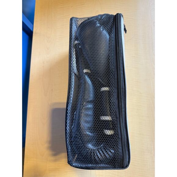 Everlast Core Training Boxing Gloves Set - Size L/XL - Picture 4 of 9